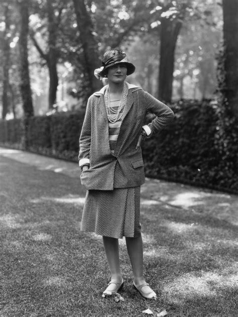 chanel fashion aesthetic|Chanel tweed suit 1920s.